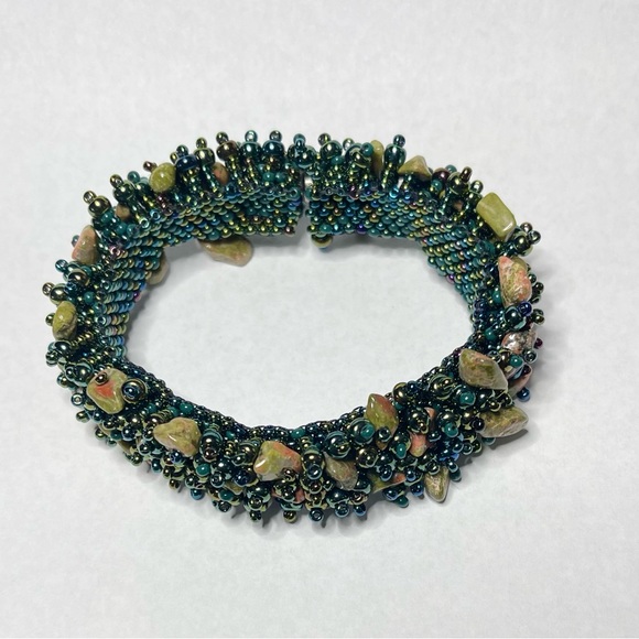 Agate Chip Stone And Iridescent Glass Seed Bead Bracelet Green Orange Brown - Picture 3 of 5